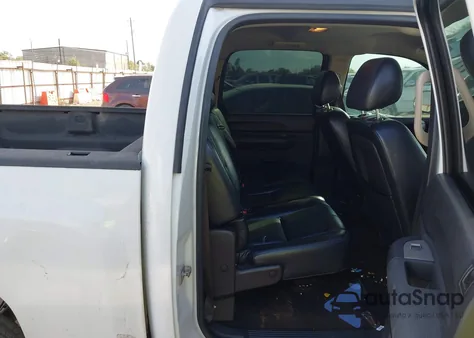 2009 Chevrolet Silverado 1500 Ls z USA, uszkodzony, nr VIN 3GCEC13C79G130438